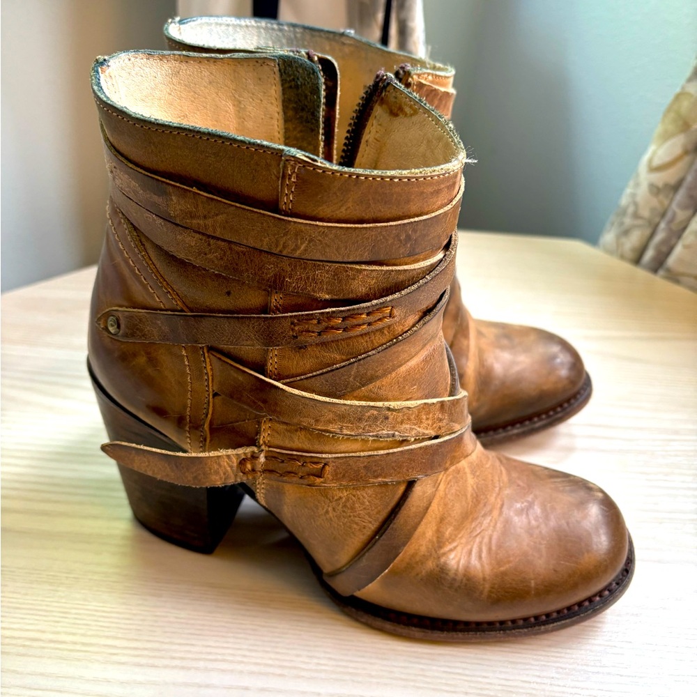 Freebird size 8 boots